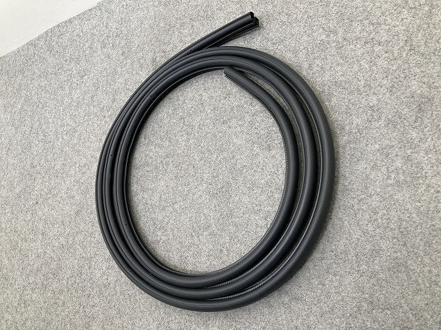 新品!ピクシス バン S700M/S710M 純正 リア ドア ウェザーストリップ 08179-B5010 トヨタ(150258)