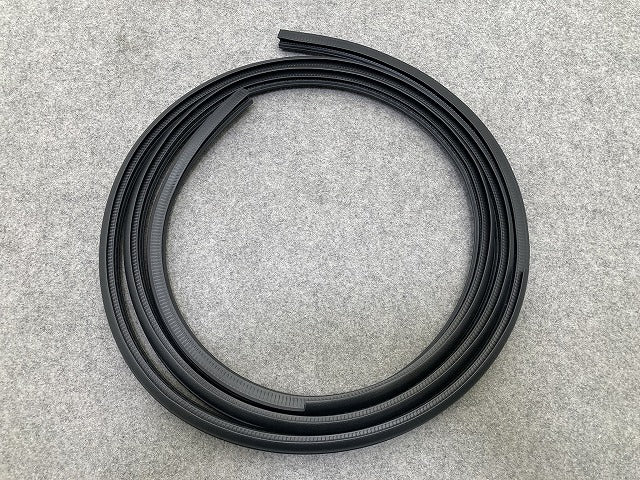 新品!ピクシス バン S700M/S710M 純正 リア ドア ウェザーストリップ 08179-B5010 トヨタ(150258)