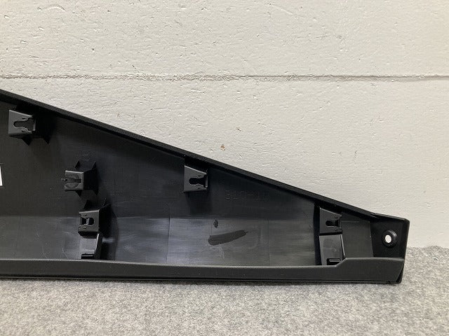 新車取り外し!RAV4 ラブ4 60系/AXAN64 純正 右 リア サイドステップ/サイドスカート プロテクター RH 75077-42080 MSD44-42007-A1(150275)