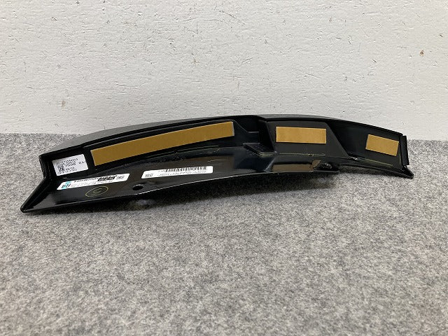 新品!ハリアー 80系/MXUA80/MXUA85 純正 右 クォーター パネル プロテクター 76907-MU810/20 MSD44-48003-C1(150279)