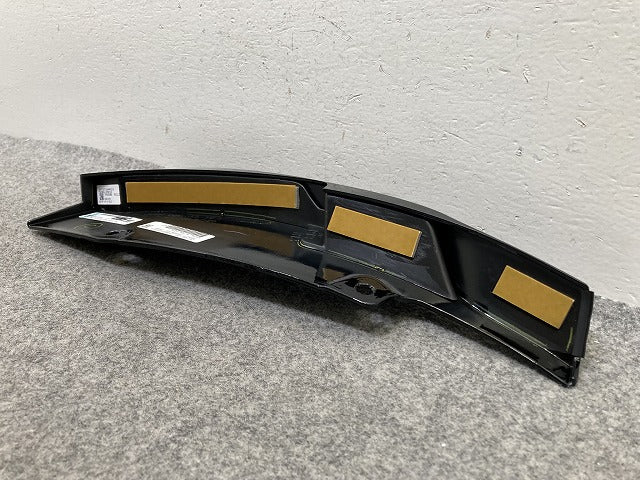 新品!ハリアー 80系/MXUA80/MXUA85 純正 右 クォーター パネル プロテクター 76907-MU810/20 MSD44-48003-C1(150279)