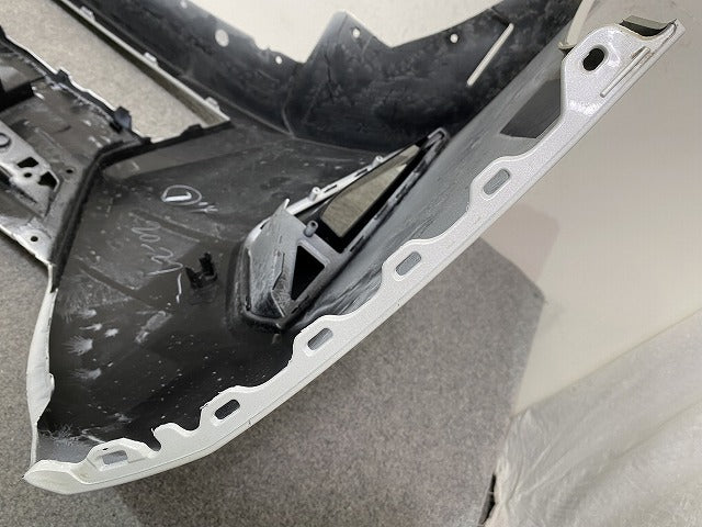 セレナ/ハイウェイスター C28/FC28/FNC28 e-POWER/ルキシオン/GFC28 純正 フロント バンパー 62022 7DF0H プリズムホワイト QBE(150280)