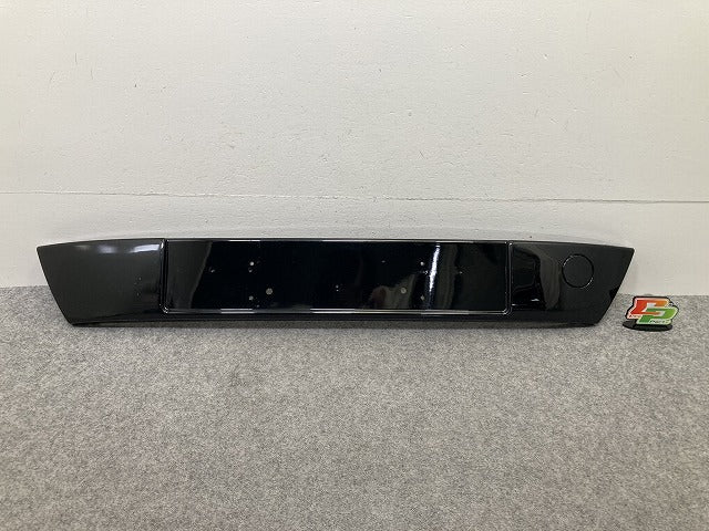新品!DS3 A5C5F/A5CHM 純正 フロント ガーニッシュ ナンバープレート ブレンダ 9687535177 ブラック シトロエン(150289)
