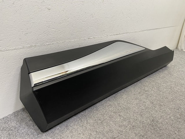 エクストレイル/X-TRAIL T33/SNT33 純正 左 リア サイドパネル ドア モール/プロテクター LH 82871 6RA0B 82871-6RA0B 素地/メッキ(150332)