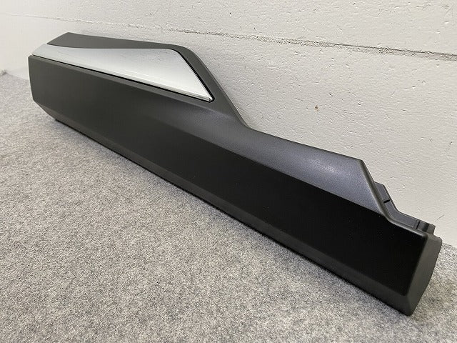 エクストレイル/X-TRAIL T33/SNT33 純正 左 リア サイドパネル ドア モール/プロテクター LH 82871 6RA0B 82871-6RA0B 素地/メッキ(150332)