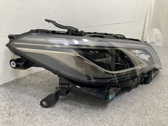 クラウン 220系/ARS220 ハイブリッド/AZSH20/AZSH21/GWS224 純正 右 ヘッドライト/ランプ LED 刻印B RH KOITO 30-450 トヨタ(150344)