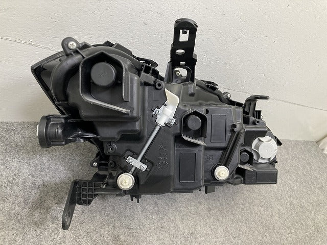 クラウン 220系/ARS220/AZSH20/AZSH21/GWS224 純正 左 ヘッドライト/ランプ LED 刻印B LH KOITO 30-450 81145-30P00 トヨタ(150108)