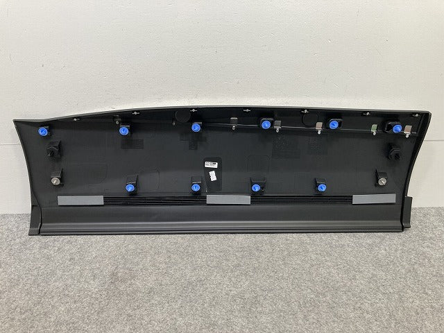 新品!5008 P8系 純正 前期 左 リア ドア サイドパネル ドアモール 9814134277 素地 プジョー(150355)
