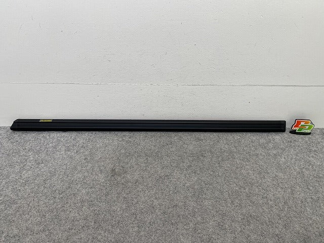 新品!Gクラス/ゲレンデ W463 純正 左 フロント フェンダー モール/フェンダートリム A4636900662 ブラック メルセデスベンツ(150362)