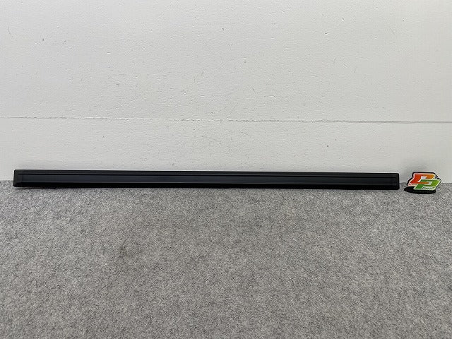 新品!Gクラス/ゲレンデ W463 純正 右 リア フェンダー モール/フェンダートリム RH A4636900362 ブラック メルセデスベンツ(150365)