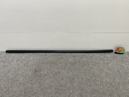 新品!X1 F48 純正 左 リア ドア ベルトモール アウター 51357349661 ブラック BMW(150398)