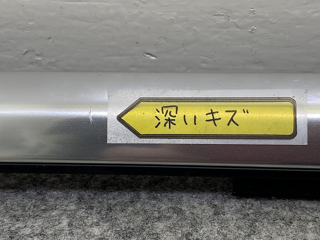 新品!A3 8Y系 純正 左 リア ドア ベルトモール アウター 8Y0 839 475 D 3Q7 8Y0839475D3Q7 メッキ アウディ(150403)