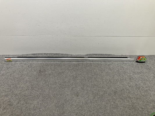 新品!Cクラス W205 純正 リア ドア ベルトモール A20 730 63 06 A2057306706 メッキ メルセデスベンツ(150404)