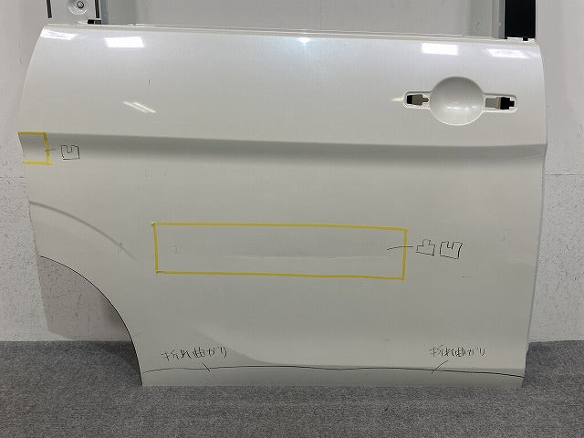 セレナ C27 e-POWER/HC27/HFC27/GC27/GNC27 純正 右 リア スライド ドア ブリリアントホワイトパール QAB 日産(150405)