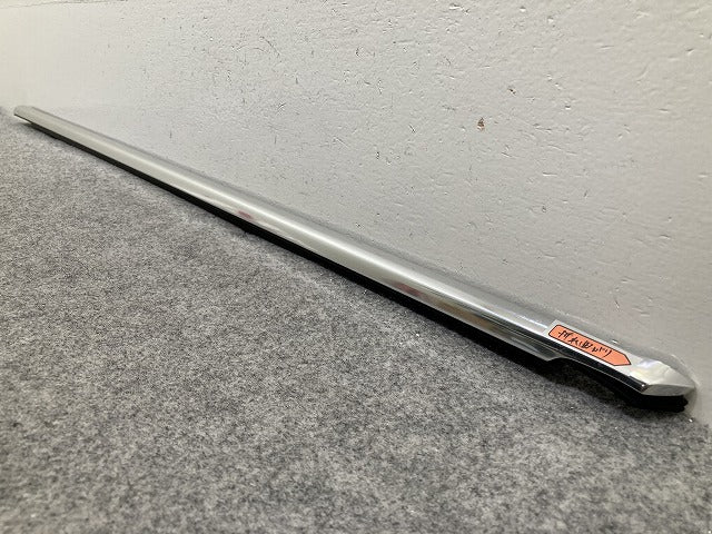 新品!5シリーズ F10 純正 左 フロント ドア ベルトモール 51337182275 BMW(150407)