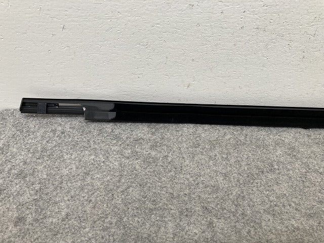新品!ミニ F60 純正 左 リア ドア ベルトモール 51357390171 メッキ MINI(150410)