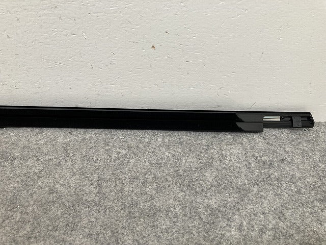 新品!ミニ F60 純正 左 リア ドア ベルトモール 51357390171 メッキ MINI(150410)