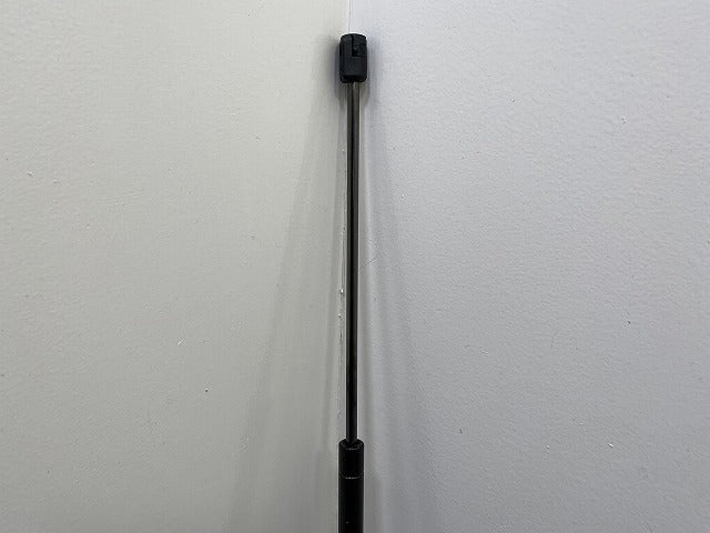 新品!カイエン 958 社外 リア ガススプリング リアハッチ VAICO V45-0088 95851255000 ブラック ポルシェ(150414)