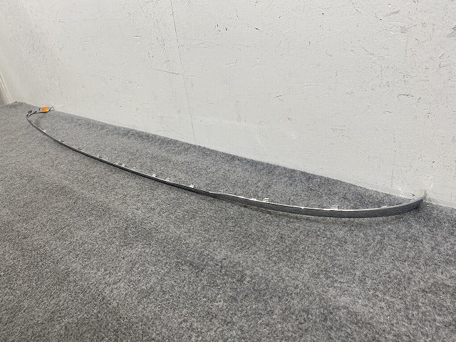 新品!Eクラス W213 純正 リア バンパーメッキモール/ガーニッシュ A213 885 03 21 A2138850321 メッキ メルセデスベンツ(150420)