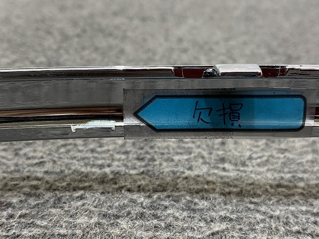 新品!Eクラス W213 純正 リア バンパーメッキモール/ガーニッシュ A213 885 03 21 A2138850321 メッキ メルセデスベンツ(150420)