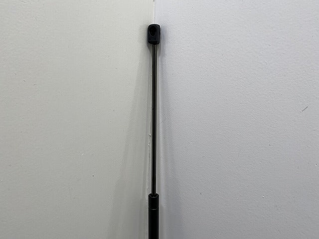 新品!カイエン 社外 リア ガススプリング リアハッチ VAICO V45-0088 95851255000 ブラック ポルシェ(150423)