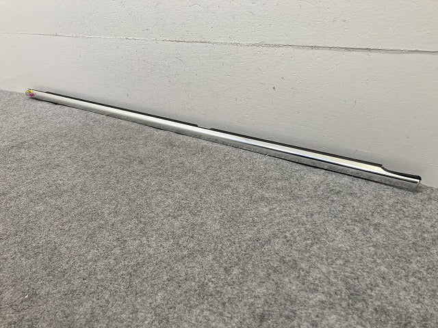新品! 純正 左 リア ドア アウターモール 51357182291 メッキ BMW(150427)