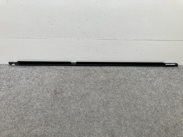 新品! 純正 左 リア ドア アウターモール 51357182291 メッキ BMW(150427)