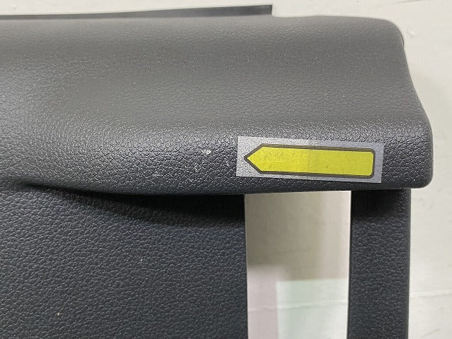 ムーヴ キャンバス/キャンパス LA850S/LA860S 純正 左 リア ドアトリム 内張り LH 67640-B2710 素地 ダイハツ(150445)