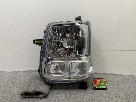 エブリィバン DA17V 純正 左 ヘッドライト/ランプ ハロゲン AFS無 LH AL Automotive Lighting LE1406327 スズキ(150451)
