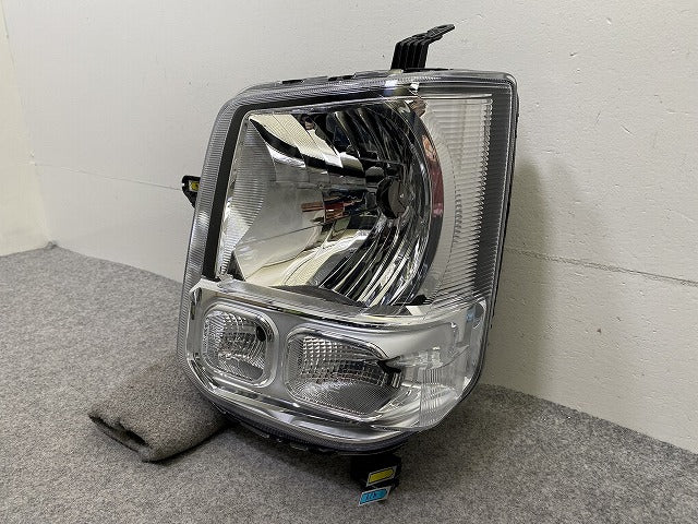 エブリィバン DA17V 純正 左 ヘッドライト/ランプ ハロゲン AFS無 LH AL Automotive Lighting LE1406327 スズキ(150451)