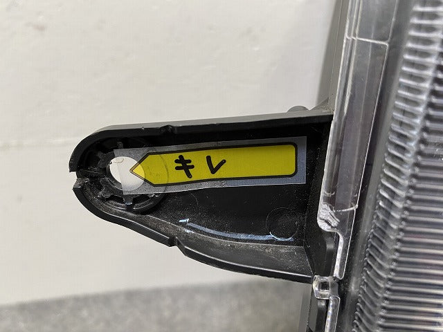 エブリィバン DA17V 純正 左 ヘッドライト/ランプ ハロゲン AFS無 LH AL Automotive Lighting LE1406327 スズキ(150451)