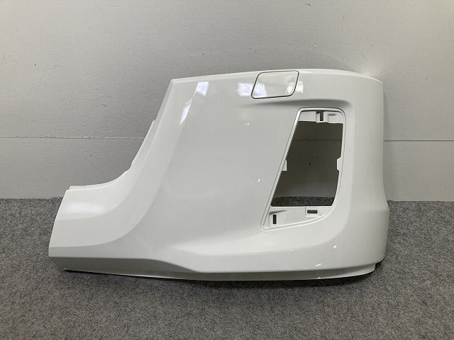 新車取り外し!フォワード FRR90S4 純正 フロント バンパー 4/5X CRG/4X CRG/4/5X CRG 1-86722177-0 ホワイト ソリッド いすゞ(150452)