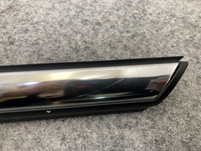 新品!ミニ クロスオーバー(R60) クーパー 純正 左 ベルトモール/ウインドウモール アウター LH 51339810467 メッキ MINI(150458)