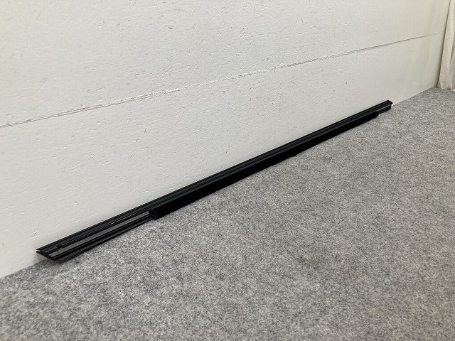 新品!ミニ クロスオーバー(R60) クーパー 純正 左 ベルトモール/ウインドウモール アウター LH 51339810467 メッキ MINI(150458)