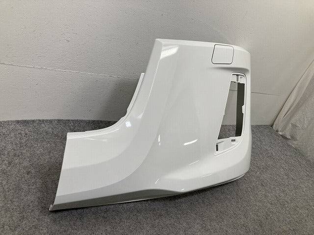 新車取り外し!フォワード FRR90S4 純正 フロント バンパー 4/5X CRG/4X CRG/4/5X CRG 1-86722177-0 ホワイト ソリッド いすゞ(150459)