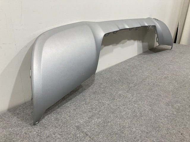 新品!GLAクラス X156 純正 リア バンパーアンダーカバー/ディフューザー A 156 885 24 00 ポーラーシルバー 761 メルセデスベンツ(150465)