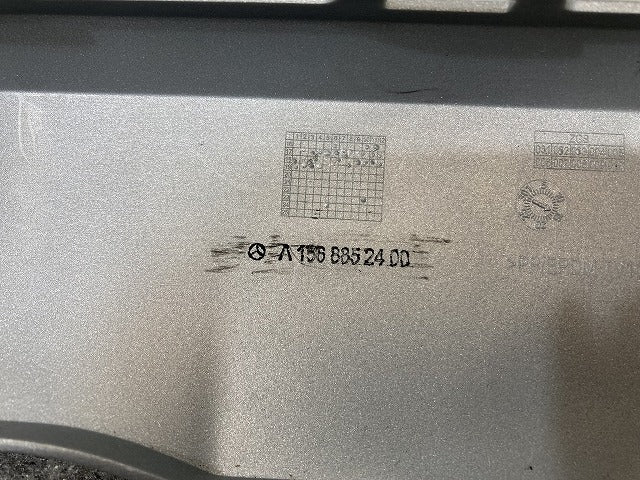 新品!GLAクラス X156 純正 リア バンパーアンダーカバー/ディフューザー A 156 885 24 00 ポーラーシルバー 761 メルセデスベンツ(150465)