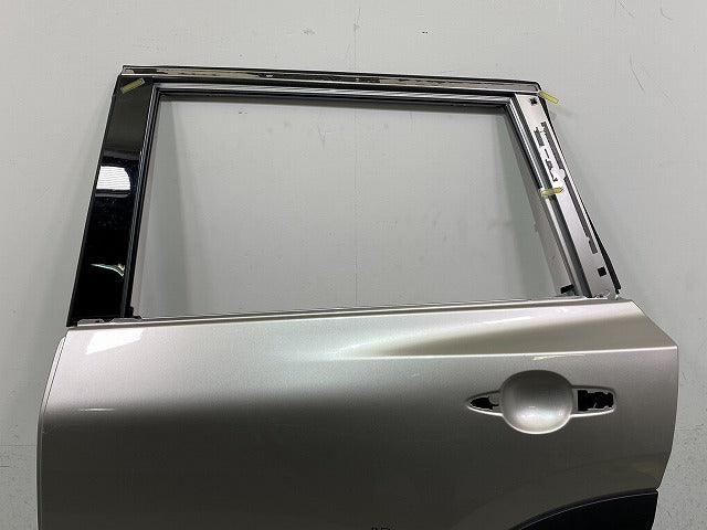 エクストレイル/X-TRAIL T33/SNT33 純正 左 リア ドア サイドパネル付 LH シェルブロンド KAY 日産(150478)