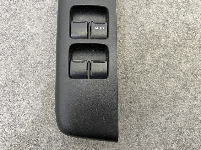 スペーシア MK53S 純正 右 パワーウインドウスイッチ 運転席側 RH 37990-79R01 素地 スズキ(150483)