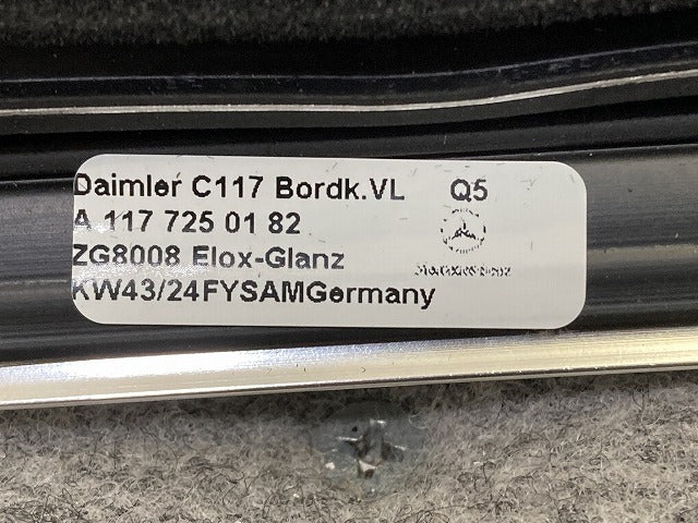 美品!CLAクラス C117 純正 左 フロント ドア ベルトモール アウター LH A 117 725 01 82 A117250182 メッキ メルセデスベンツ(150485)