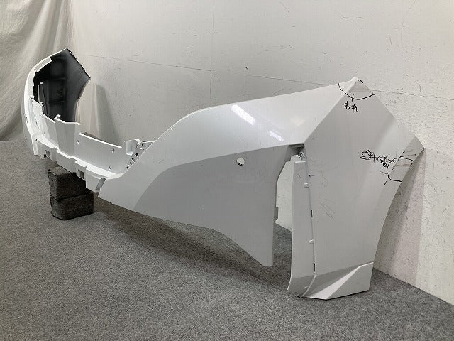 オーラ/AURA FE13/FSNE13 純正 フロント バンパー ニスモ NISMO Fバンパー 62022 6XS0H ピュアホワイトパール QAC 日産(150490)