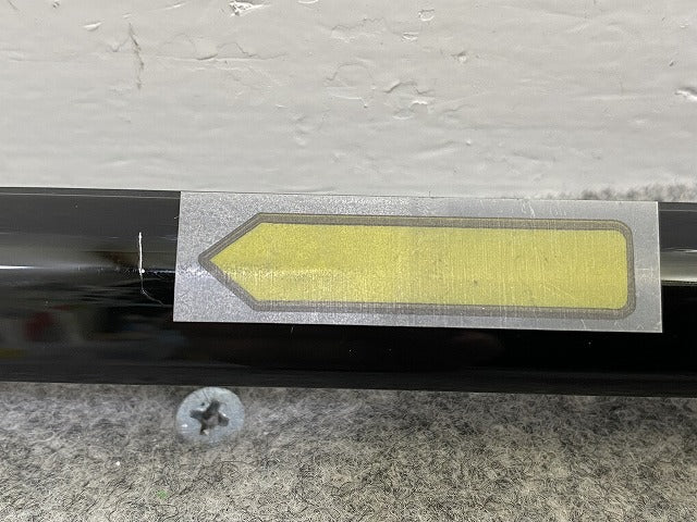 新品!3シリーズ F30/F31 純正 左 フロント アウターベルトモール LH 7260539-09 51357260539 ブラック ソリッド BMW(150492)