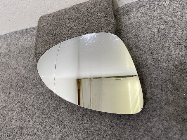 新品!カイエン 958/2015-2017 純正 右 ドアミラー レンズ 0線 RH 958.731.522.81 95873152281 ポルシェ(150495)
