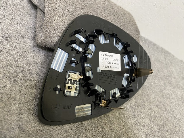 新品!カイエン 958/2015-2017 純正 右 ドアミラー レンズ 0線 RH 958.731.522.81 95873152281 ポルシェ(150495)