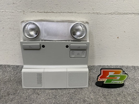 新品!ゴルフ5/GOLFⅤ 1K系 純正 フロント ルームランプ 1K0.947.105.R.WRC 1K0947105RWRC 素地 フォルクスワーゲン(150498)