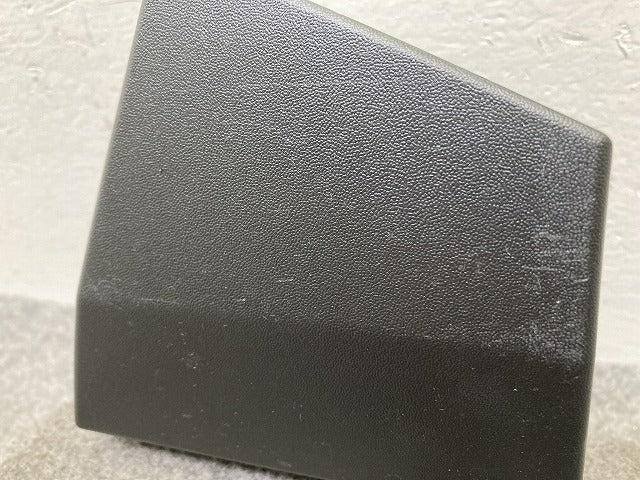 新車取り外し!RAV4 ラブ4 60系/AXAN64 純正 右 サイドパネル プロテクター/マッドガード 76901-42080 MSD44-42007-A1 素地 トヨタ(150515)