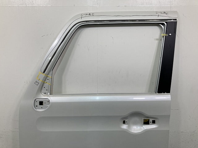 スペーシア MK94S/MK54S 純正 左 フロント ドア LH ピュアホワイトパール ZVR スズキ(150542)