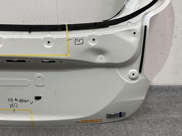 ヤリス KSP210/MXPA10/MXPA15/MXPH10/MXPH15 MXPH14/MXPH17 純正 リアゲート/バックドア/リアハッチ ホワイトパール 089 トヨタ(150553)