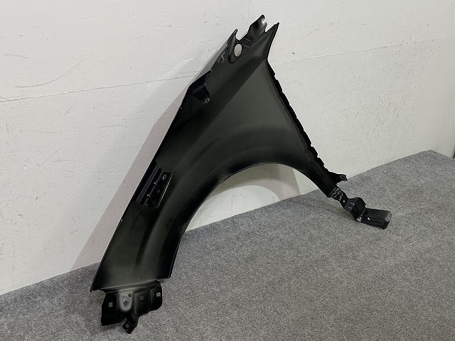 オーラ AURA/ノート NOTE FE13/FSNE13 純正 右 フェンダー RH ミッドナイトブラック GAT 日産(150559)