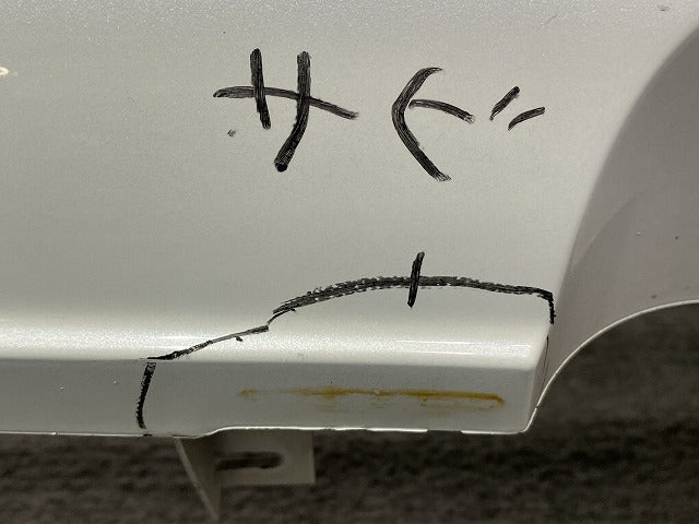 ソリオ バンディット MA27S/MA37S 純正 リア バンパー Rバンパー 71811-83S0 ピュアホワイトパール ZVR スズキ(150567)